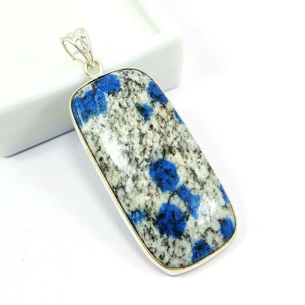 K2 JASPER 925 STERLING SILVER PENDANT: K2 JASPER 925 STERLING SILVER PENDANT Product Type : PENDANT Main Stone : K2 JASPER Main Stone Color : MULTICOLOR Metal : STERLING SILVER Metal Purity : 925 Pendant Size : 2.2" Inches Pendant Weight :