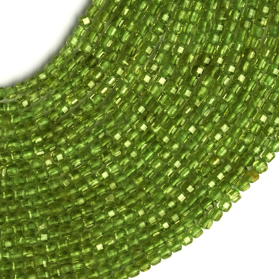 Natural Peridot Gemstone 2 MM Micro Cube Faceted Beads 10 Strand: Natural Peridot Gemstone 2 MM Round Micro Faceted Beads 10 Strand Product Type : Loose Beads Strand Gemstone : Peridot Beads Shape : Cube Faceted Beads Size : 2 MM Quantity : 10 Lines Stra