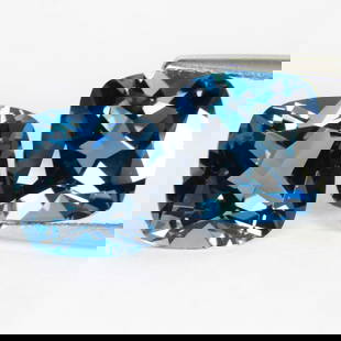 Natural London Blue Topaz 14x14 MM Cushion Cut Gemstone Pair: Natural London Blue Topaz 14x14 MM Cushion Cut Gemstone Pair Gemstone : London Blue Topaz Stone Shape : Cushion Stone Cutting Type : Faceted Cut Stone Weight : 26.90 Carats Stone Measurement :