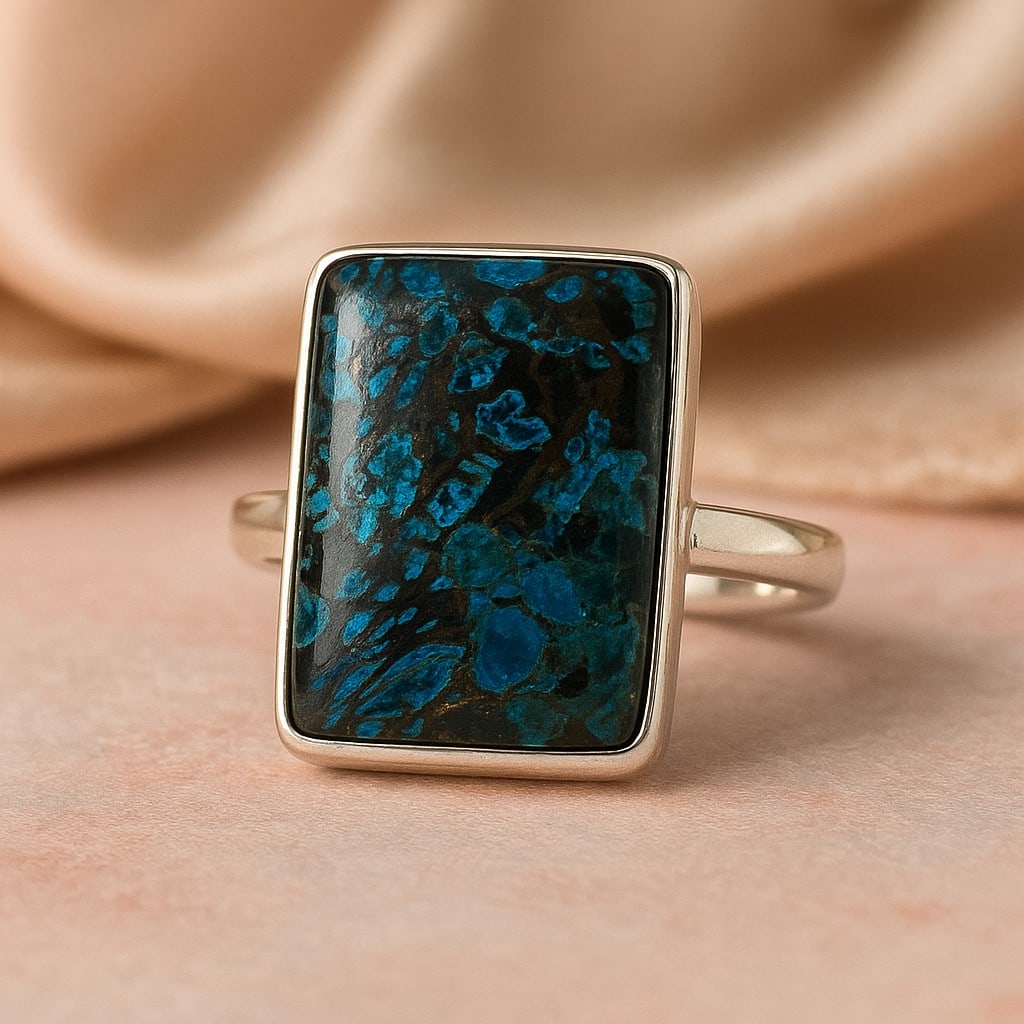 AZURITE 925 STERLING SILVER RING: AZURITE 925 STERLING SILVER RING Product Type : RING Main Stone : AZURITE Main Stone Shape : OCTAGON Main Stone Size : 18X13 MM Main Stone Color : MULTICOLOR Metal : STERLING SILVER Metal Purity : 925