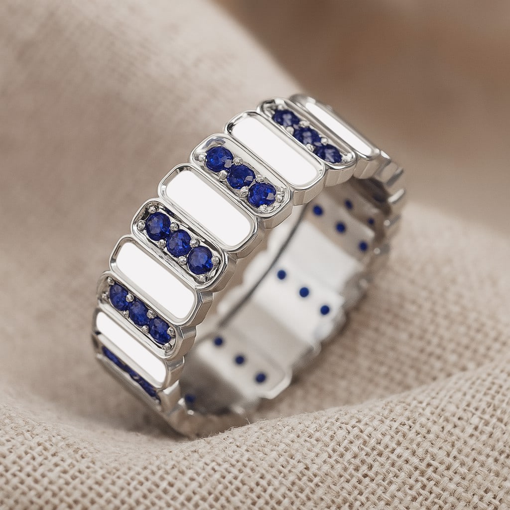 Natural Blue Sapphire Gemstone 92.5 Sterling Silver Ring (1 of 7)