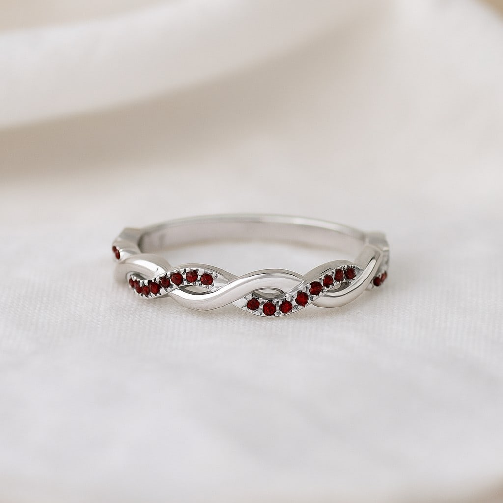Natural Garnet Gemstone 92.5 Sterling Silver Ring (1 of 7)