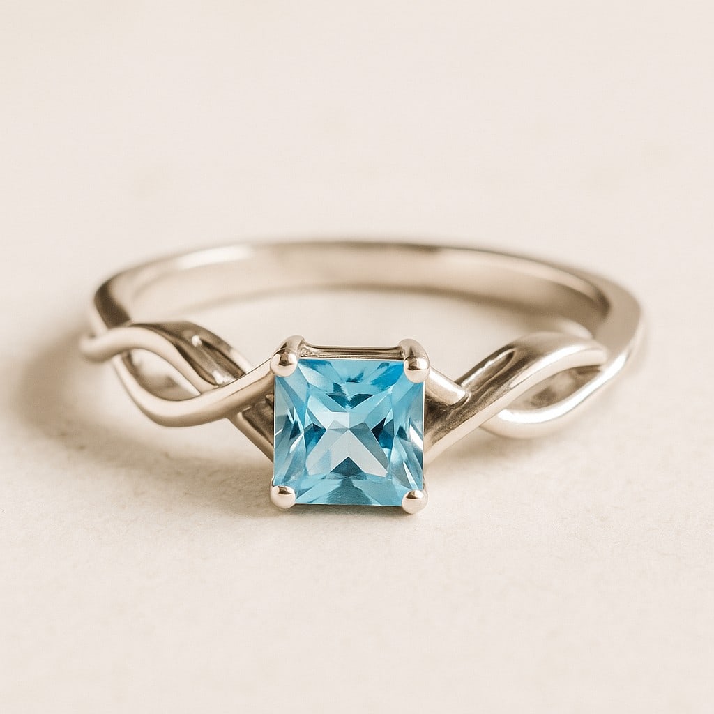 Natural Aquamarine Gemstone 92.5 Sterling Silver Ring (1 of 7)