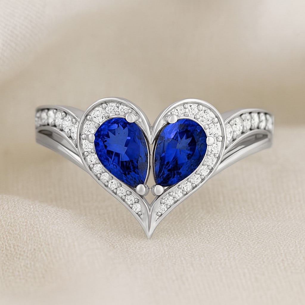 Natural Tanzanite Gemstone 92.5 Sterling Silver Ring: Natural Tanzanite Gemstone 92.5 Sterling Silver Ring Jewelry Type : Ring Gemstone : Natural Tanzanite Gemstone Shape : Pear Gemstone Size : 6x4 MM Gemstone Quantity : 2 Pieces Diamond Type :