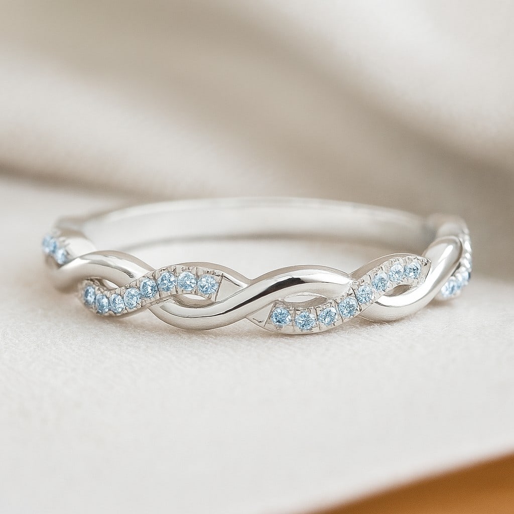 Natural Aquamarine Gemstone 92.5 Sterling Silver Ring: Natural Aquamarine Gemstone 92.5 Sterling Silver Ring Jewelry Type : Ring Gemstone : Natural Aquamarine Gemstone Shape : Round Gemstone Size : 1 MM Gemstone Quantity : 32 Pieces Metal : S