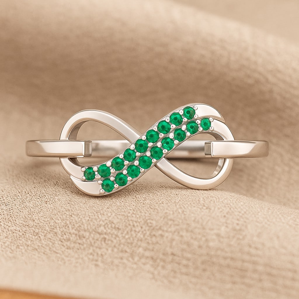 Lab Grown Emerald & Diamonds Silver Ring: Lab Grown Emerald & Diamonds Silver Ring Jewelry Type : Ring Gemstone : Lab Grown Emerald Gemstone Shape : Round Gemstone Size : 1.2 MM Gemstone Quantity : 18 Pieces Metal : Silver