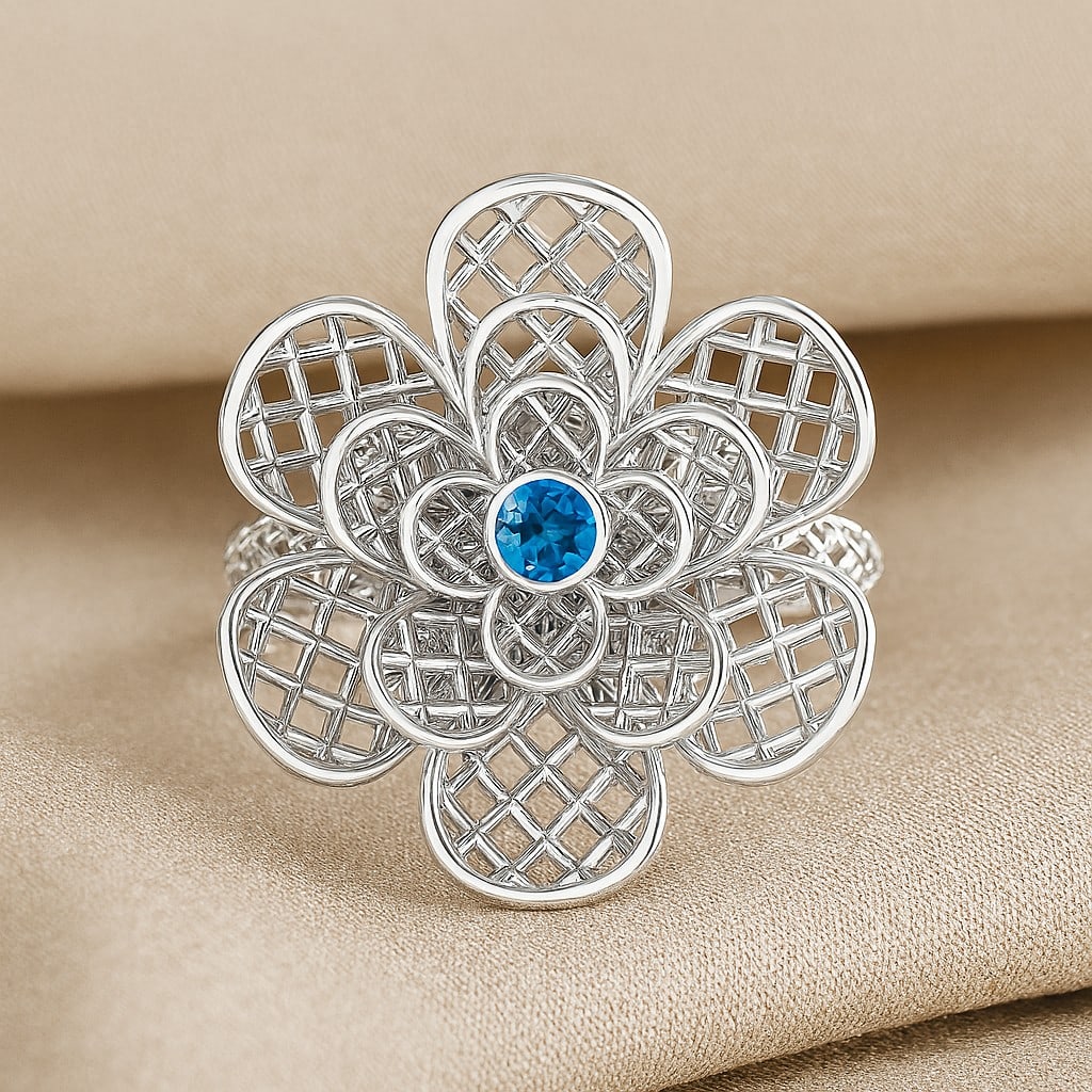 Natural Swiss Blue Topaz Gemstone 92.5 Sterling Silver Ring: Natural Swiss Blue Topaz Gemstone 92.5 Sterling Silver Ring Jewelry Type : Ring Gemstone : Natural Swiss Blue Topaz Gemstone Shape : Round Gemstone Size : 3 MM Gemstone Quantity : 1 Piece Me