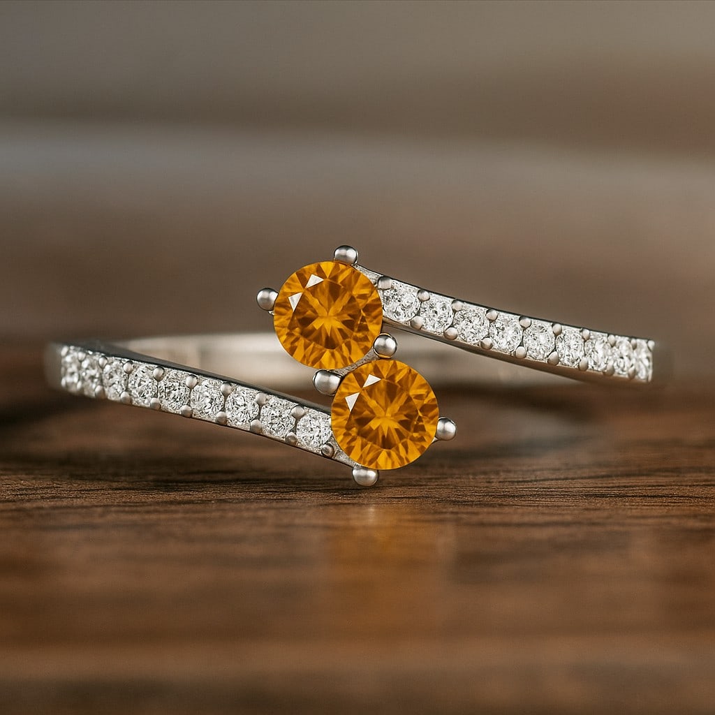 Natural Citrine Gemstone & Lab Grown Diamonds Silver Ring: Natural Citrine Gemstone & Lab Grown Diamonds Silver Ring Jewelry Type : Ring Gemstone : Natural Citrine Gemstone Shape : Round Gemstone Size : 3.5 MM Gemstone Quantity : 2 Pieces Diamond Type : Lab