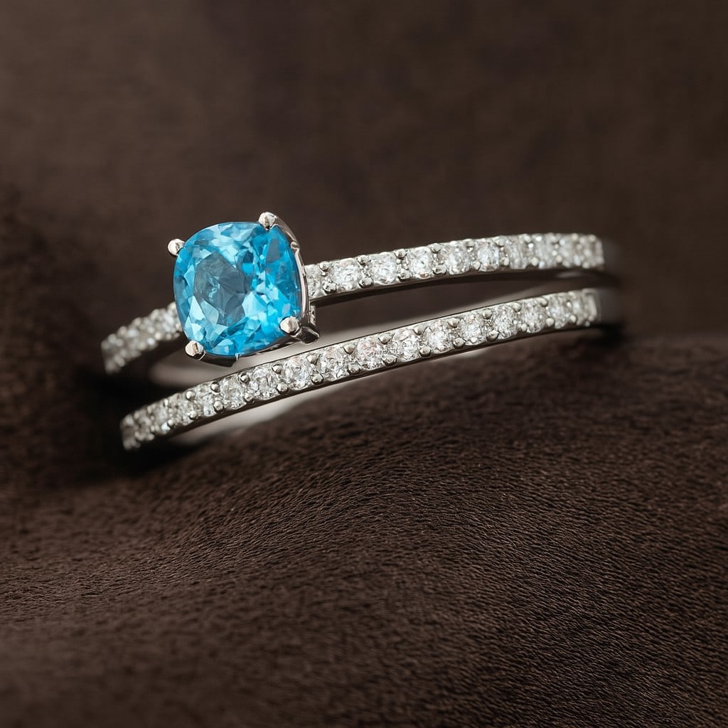 Natural Aquamarine Gemstone & Lab Grown Diamonds Silver Ring: Natural Aquamarine Gemstone & Lab Grown Diamonds Silver Ring Jewelry Type : Ring Gemstone : Natural Aquamarine Gemstone Shape : Cushion Square Gemstone Size : 5 MM Gemstone Quantity : 1 Piece Diamond