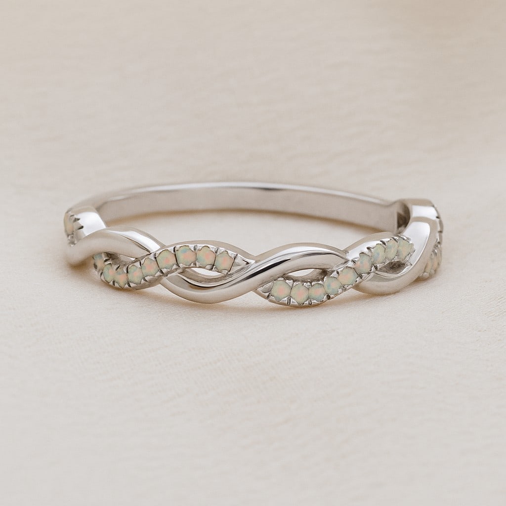 Natural Opal Gemstone 92.5 Sterling Silver Ring: Natural Opal Gemstone 92.5 Sterling Silver Ring Jewelry Type : Ring Gemstone : Natural Opal Gemstone Shape : Round Gemstone Size : 1 MM Gemstone Quantity : 32 Pieces Metal : Silver