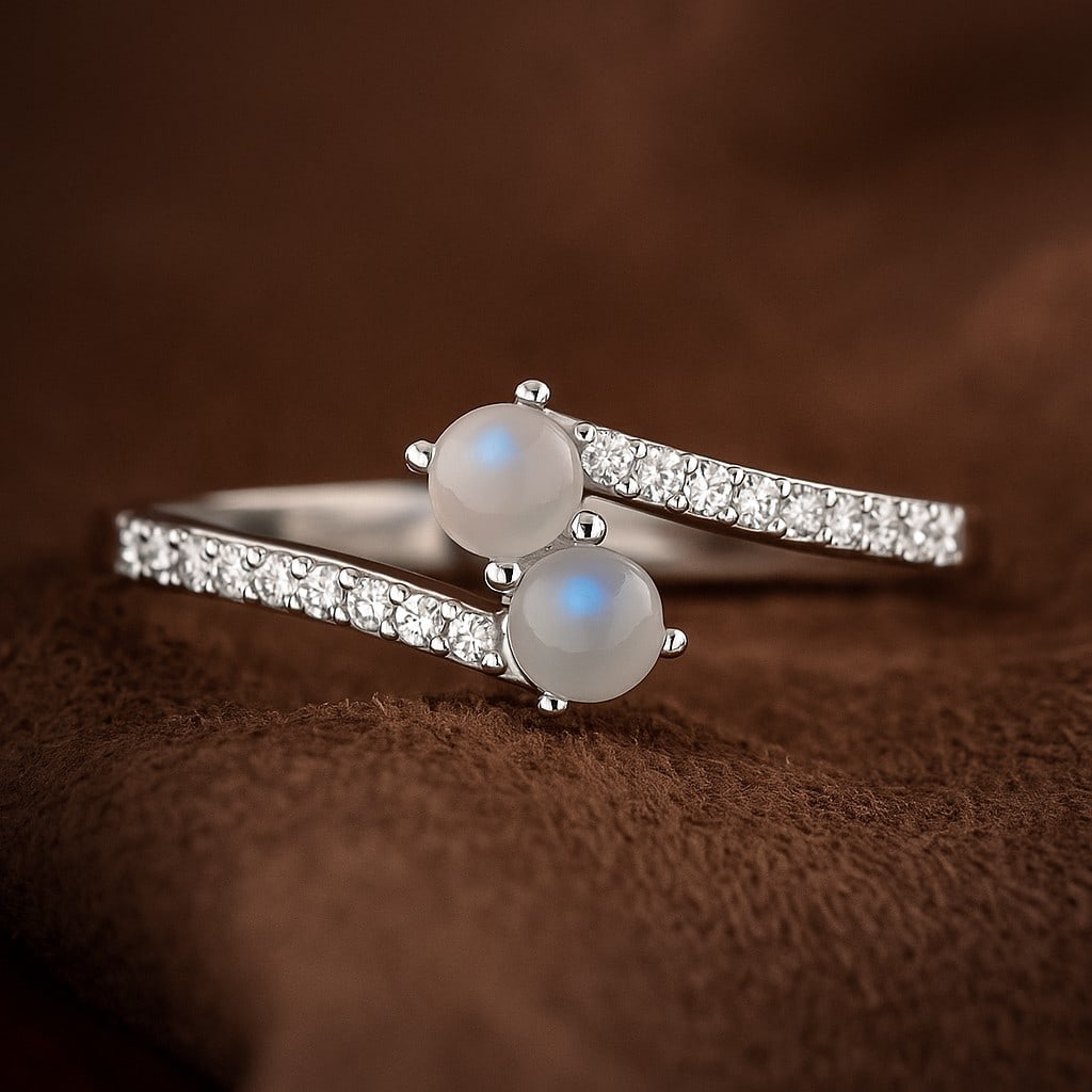 Natural Moonstone Gemstone & Lab Grown Diamonds Silver Ring (1 of 7)
