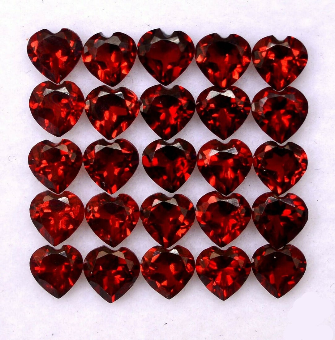 Red Garnet 4x4 MM Heart Faceted Cut 100 Pieces (1 of 4)