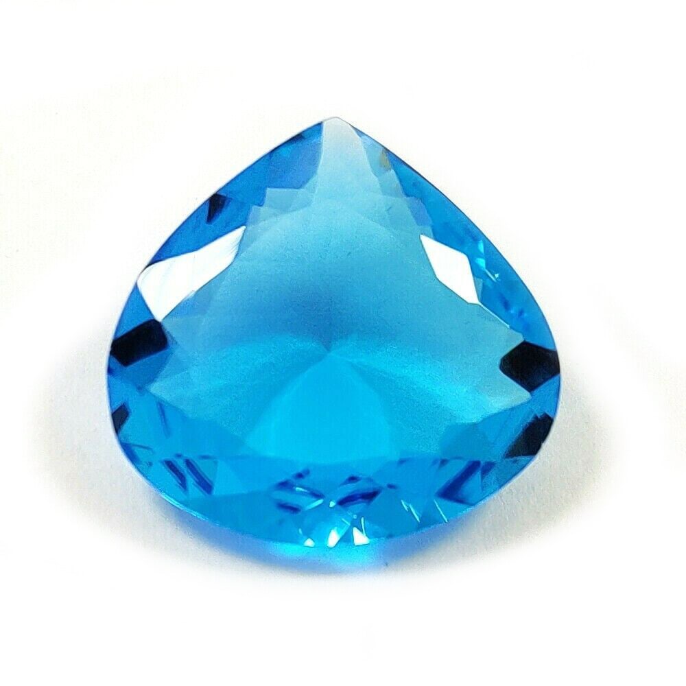 Natural Swiss Blue Topaz Heart Faceted Cut 30.38 Carats Gemstone (1 of 3)