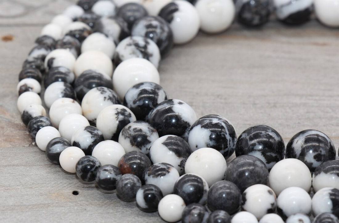 Natural Black Zebra Jasper Gemstone 4 mm Round Smooth Plain Beads 10 Strand: Natural Black Zebra Jasper Gemstone 4 mm Round Smooth Plain Beads 10 Strand Product Type : Loose Beads Strand Gemstone : Black Zebra Jasper Beads Shape : Round Smooth Plain Beads Size : 4 mm Q