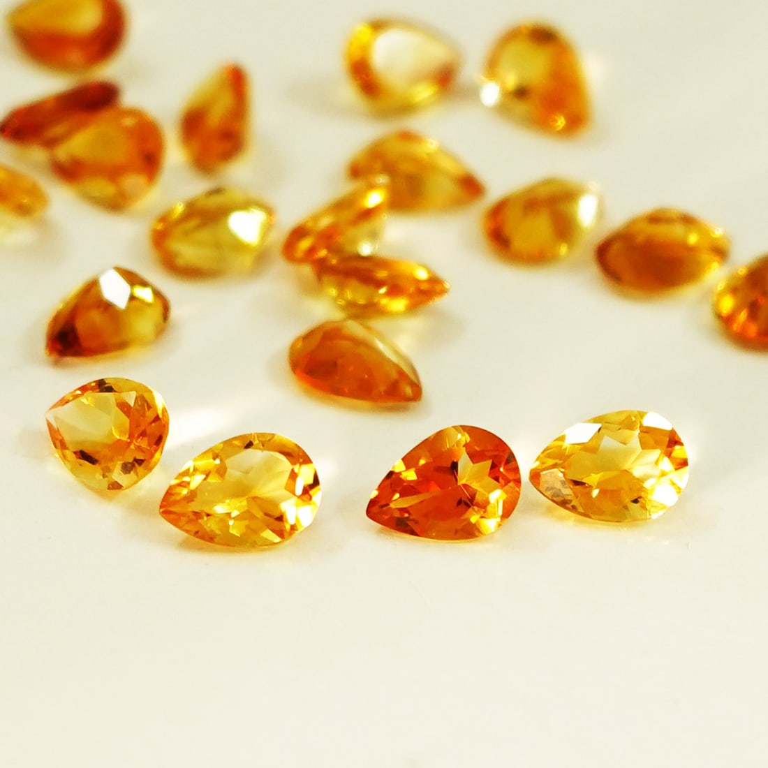 Citrine 4x3 MM Pear Faceted Cut 25 Pieces: Natural Citrine 4x3 MM Pear Faceted Cut 25 Pieces Gemstone : Citrine Shape : Pear Size : 4x3 MM Color : Yellow Type : Faceted Cut Quantity : 25 Pieces Weight : 3.25 Car