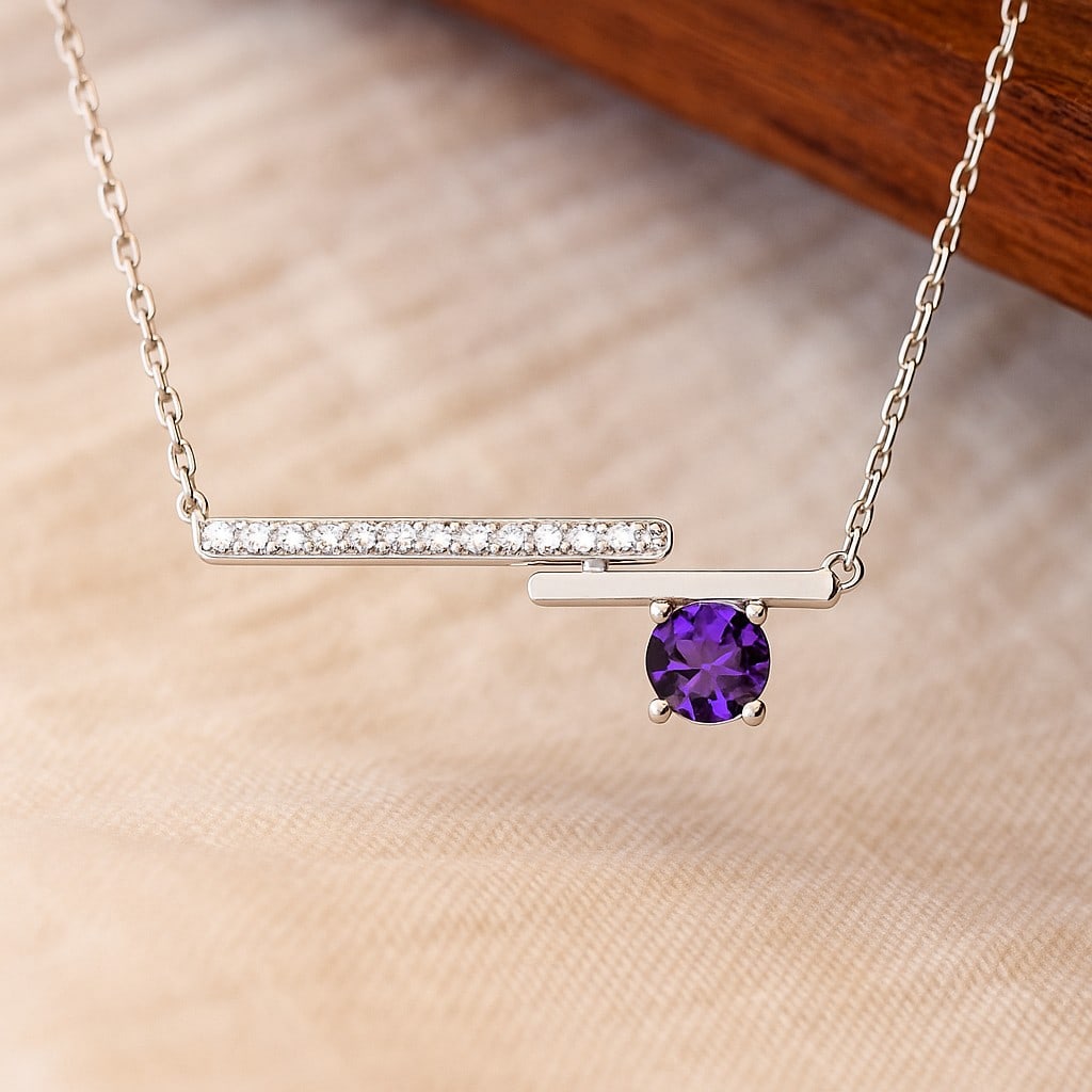Natural Amethyst & Diamond 92.5 Sterling Silver Necklace: Natural Amethyst & Diamond 92.5 Sterling Silver Necklace Gemstone Shape : Round Gemstone Size : 3.5 MM Gemstone Quantity : 1 Piece Diamond Type : Lab Grown Diamond Shape : Round Diamond Color :