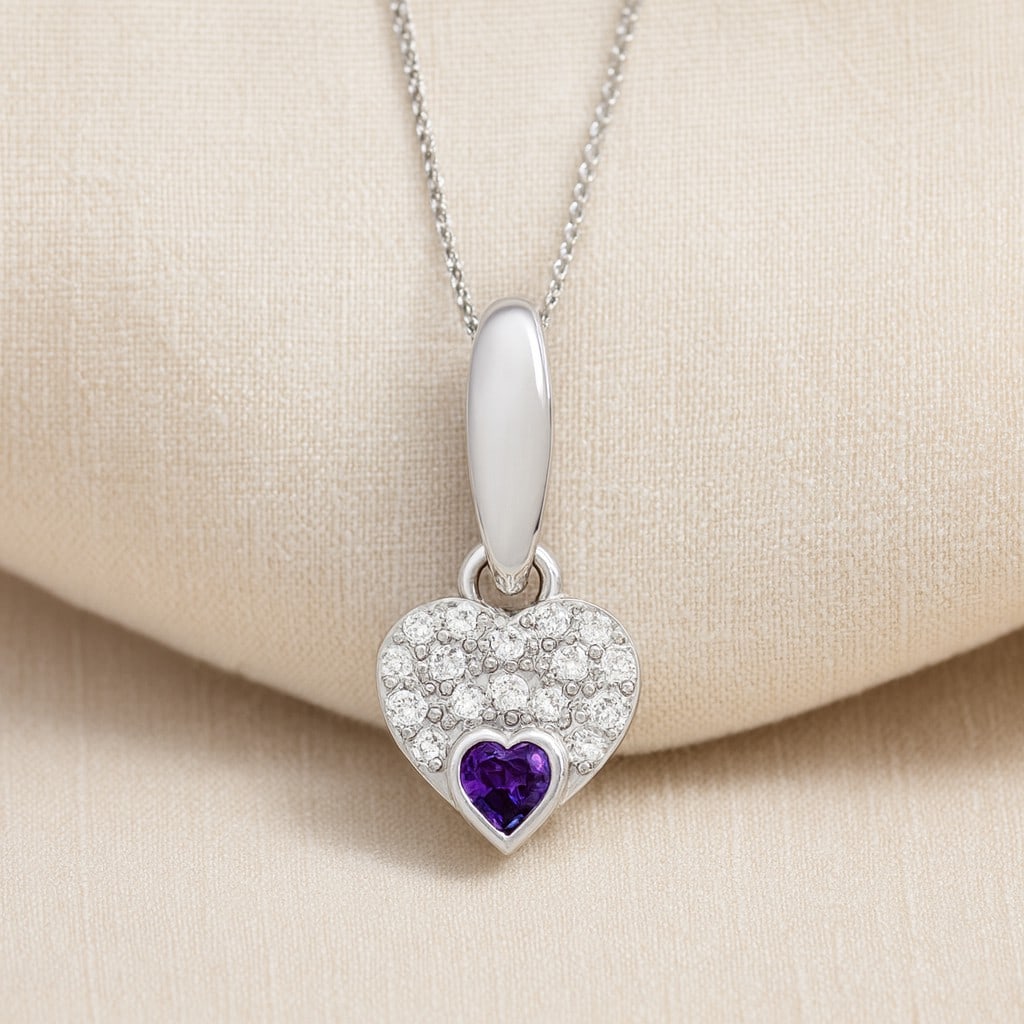 Natural Amethyst & Diamond 92.5 Sterling Silver Pendant with Chain: Natural Amethyst & Diamond 92.5 Sterling Silver Pendant with Chain Gemstone Shape : Heart Gemstone Size : 3 MM Gemstone Quantity : 1 Piece Diamond Type : Lab Grown Diamond Shape : Round Diamond