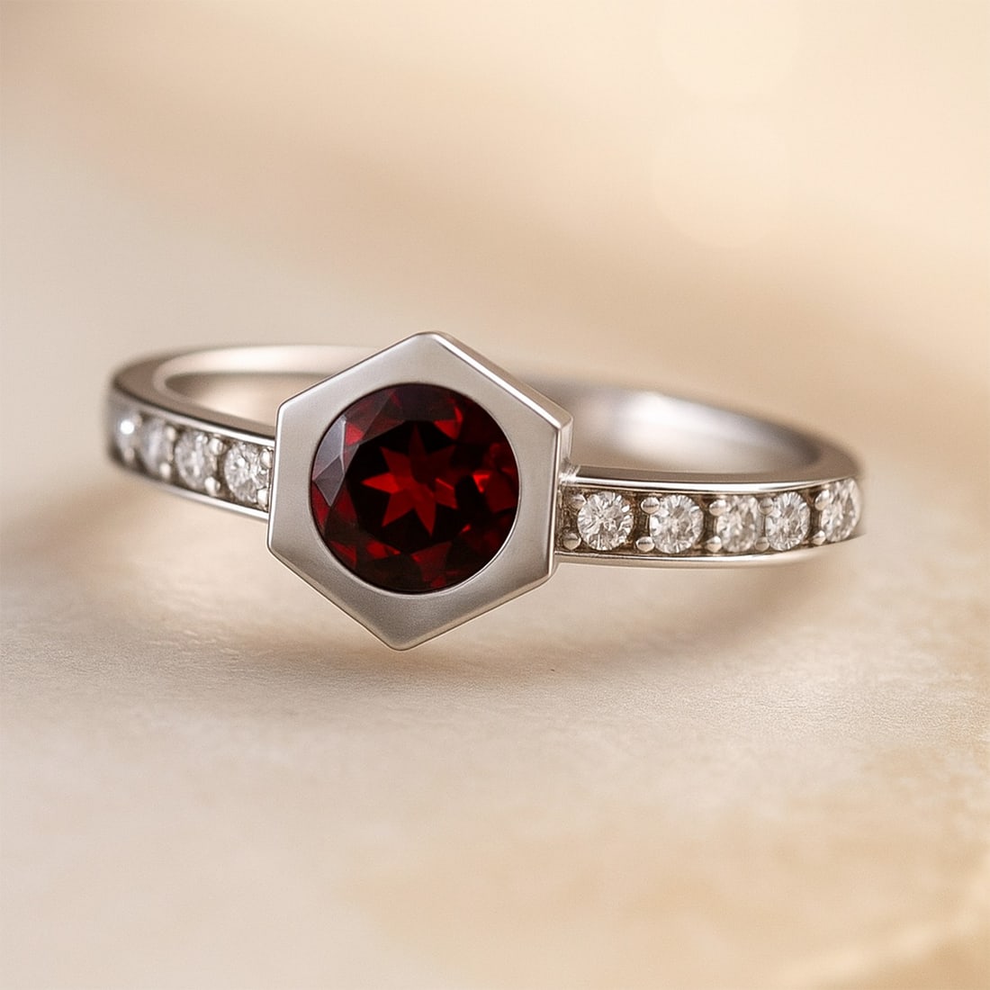 Natural Garnet Gemstone & Lab Grown Diamonds Silver Ring: Natural Garnet Gemstone & Lab Grown Diamonds Silver Ring Jewelry Type : Ring Gemstone : Natural Garnet Gemstone Shape : Round Gemstone Size : 5 MM Gemstone Quantity : 1 Piece Diamond Type :