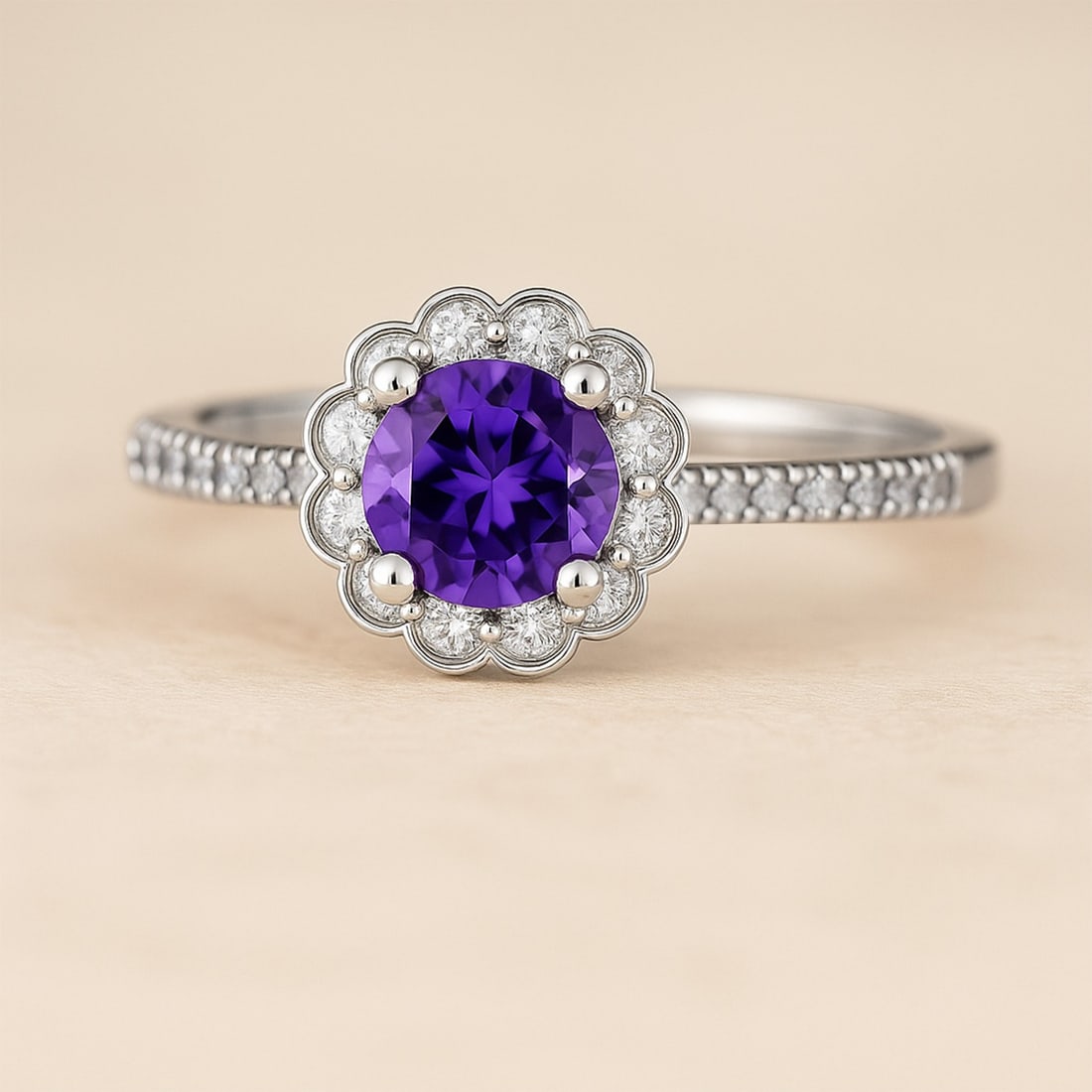 Natural Amethyst Gemstone & Lab Grown Diamonds Silver Ring: Natural Amethyst Gemstone & Lab Grown Diamonds Silver Ring Jewelry Type : Ring Gemstone : Natural Amethyst Gemstone Shape : Round Gemstone Size : 7 MM Gemstone Quantity : 1 Piece Diamond Typ