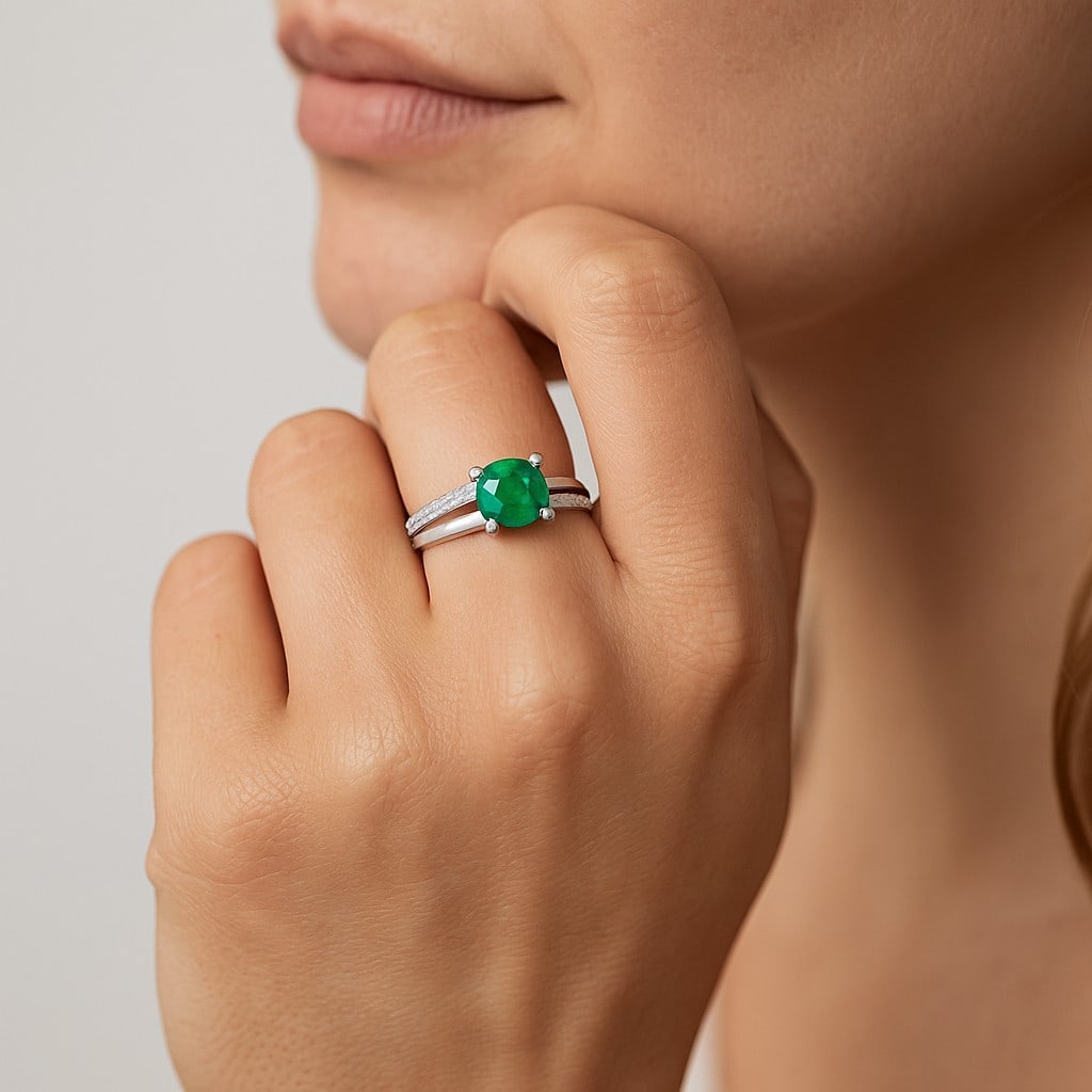 Lab Grown Emerald & Diamonds Silver Ring - 3