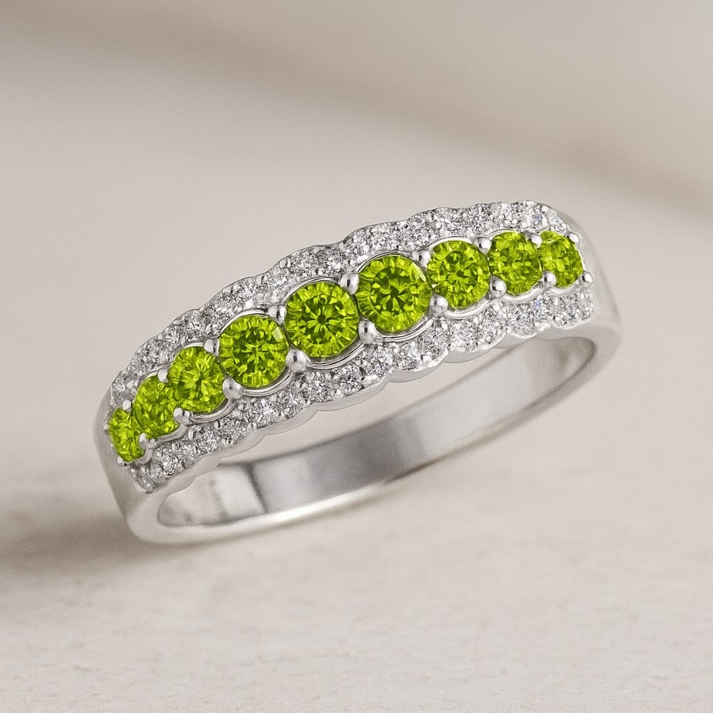 Natural Peridot Gemstone & Lab Grown Diamonds Silver Ring: Natural Peridot Gemstone & Lab Grown Diamonds Silver Ring Jewelry Type : Ring Gemstone : Natural Peridot Gemstone Shape : Round Gemstone Size : 3 MM, 2.8 MM, 2.5 MM, 2.2 MM, 2 MM Gemstone Quantity : <