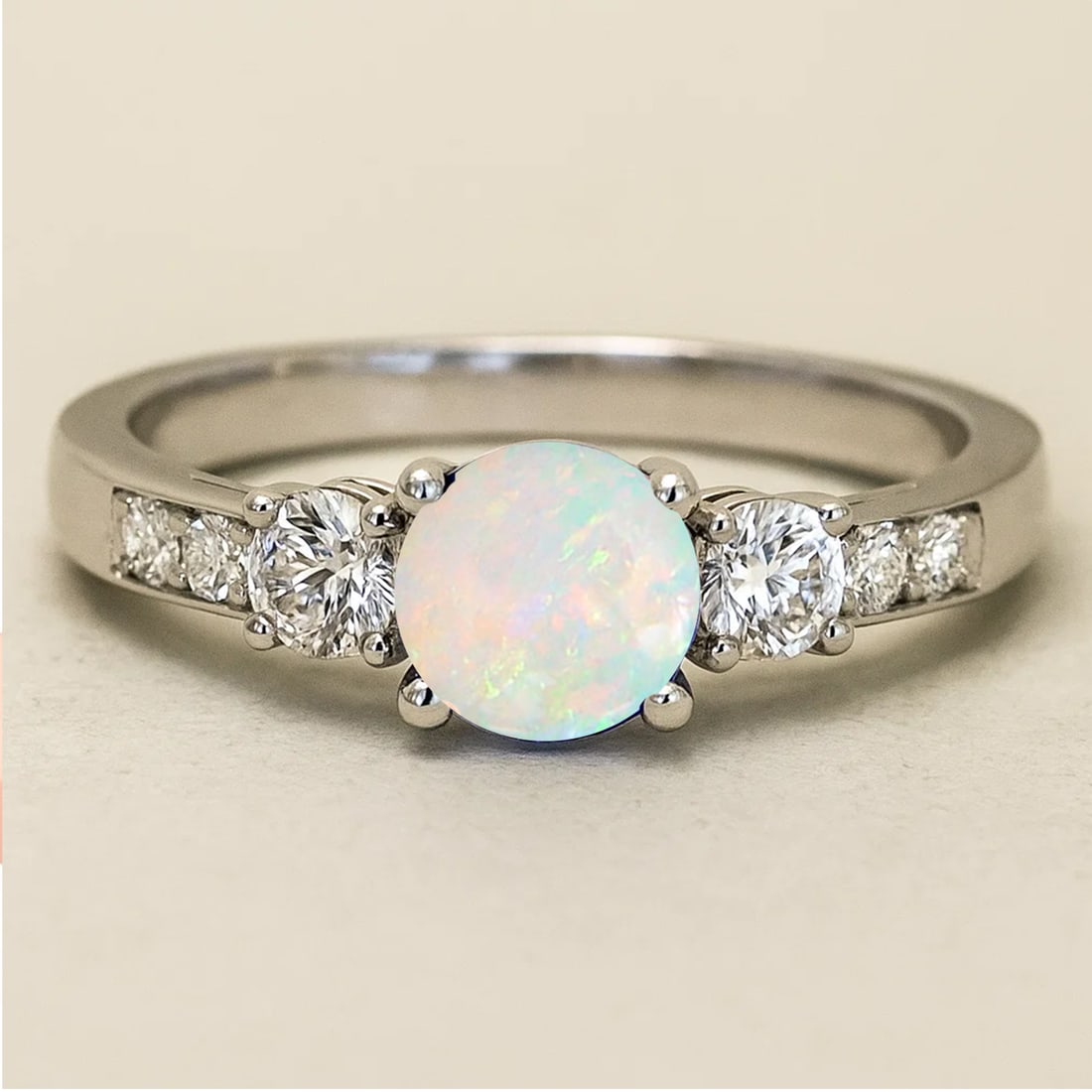 Natural Opal Gemstone & Lab Grown Diamonds Silver Ring: Natural Opal Gemstone & Lab Grown Diamonds Silver Ring Jewelry Type : Ring Gemstone : Natural Opal Gemstone Shape : Round Gemstone Size : 6 MM Gemstone Quantity : 1 Piece Diamond Type : L