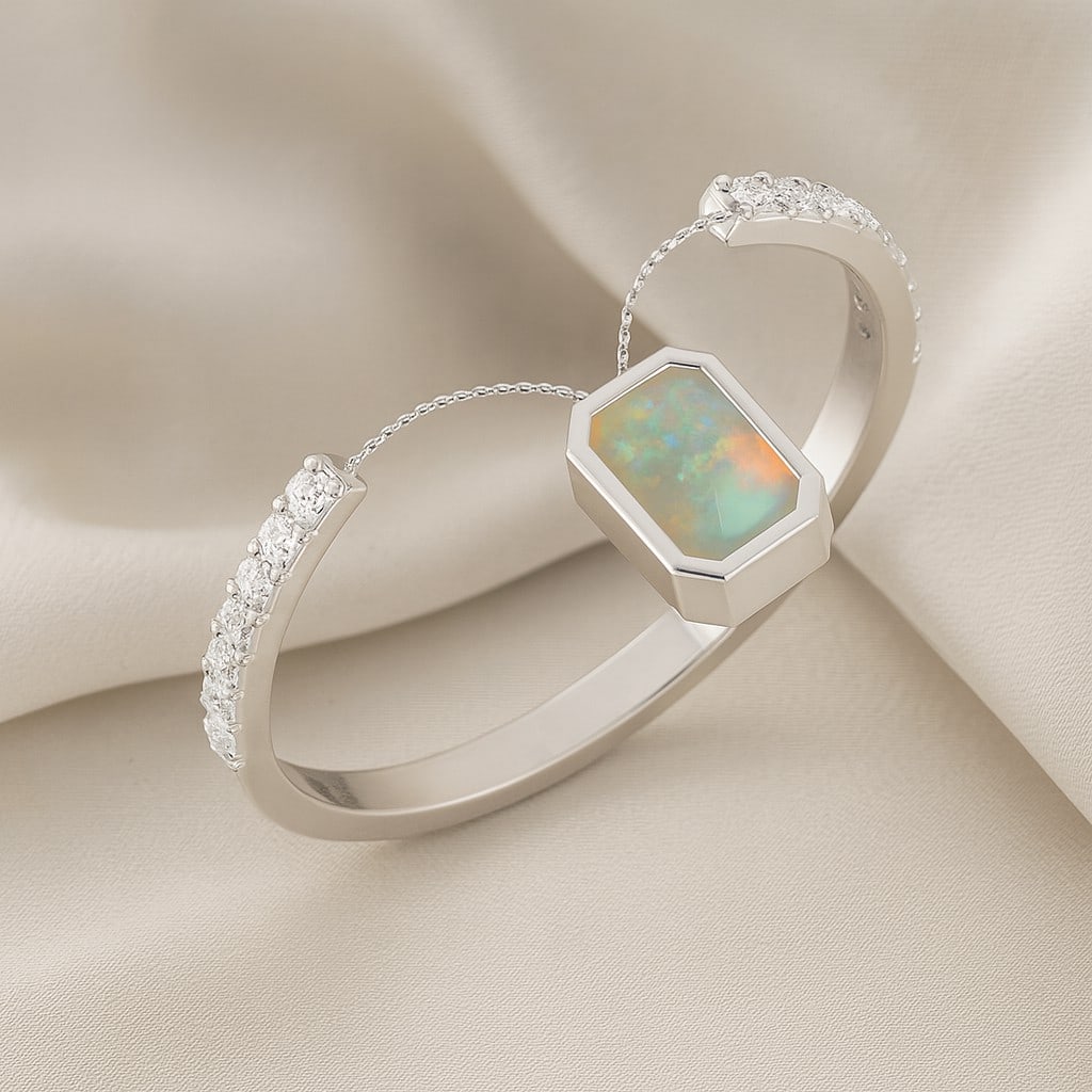Natural Opal Gemstone & Lab Grown Diamonds Silver Ring: Natural Opal Gemstone & Lab Grown Diamonds Silver Ring Jewelry Type : Ring Gemstone : Natural Opal Gemstone Shape : Emerald Gemstone Size : 5x3 MM Gemstone Quantity : 1 Piece Diamond Type :
