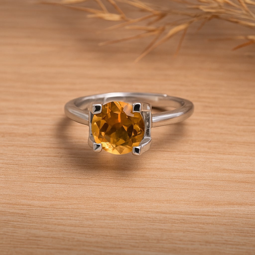 Natural Citrine Gemstone 92.5 Sterling Silver Adjustable Ring: Natural Citrine Gemstone 92.5 Sterling Silver Adjustable Ring Jewelry Type : Ring Gemstone : Citrine Gemstone Shape : Round Gemstone Size : 7 MM Metal : Sterling Silver Metal Purity : 92