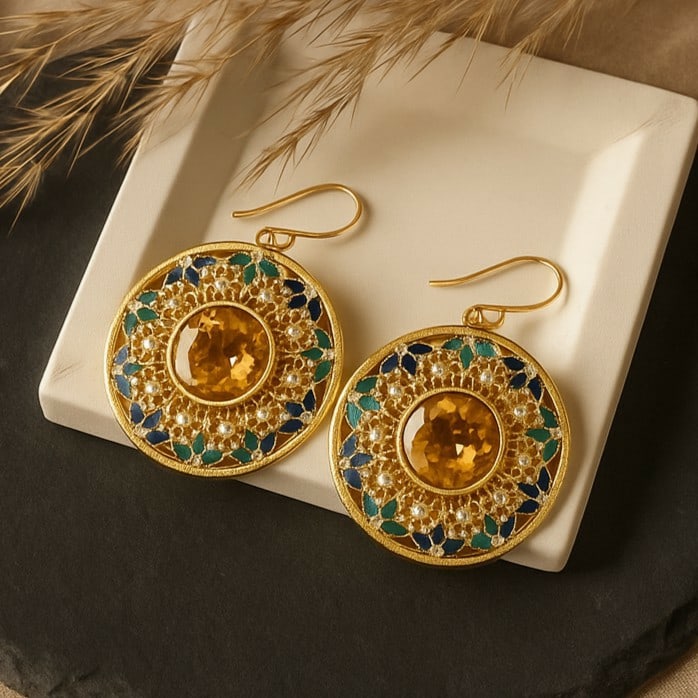Natural Citrine Gemstone 92.5 Sterling Silver Hook Earring: Natural Citrine Gemstone 92.5 Sterling Silver Hook Earring Jewelry Type : Earring Gemstone : Citrine Gemstone Shape : Round Gemstone Size : 12 MM Metal : Sterling Silver Metal Purity : 9
