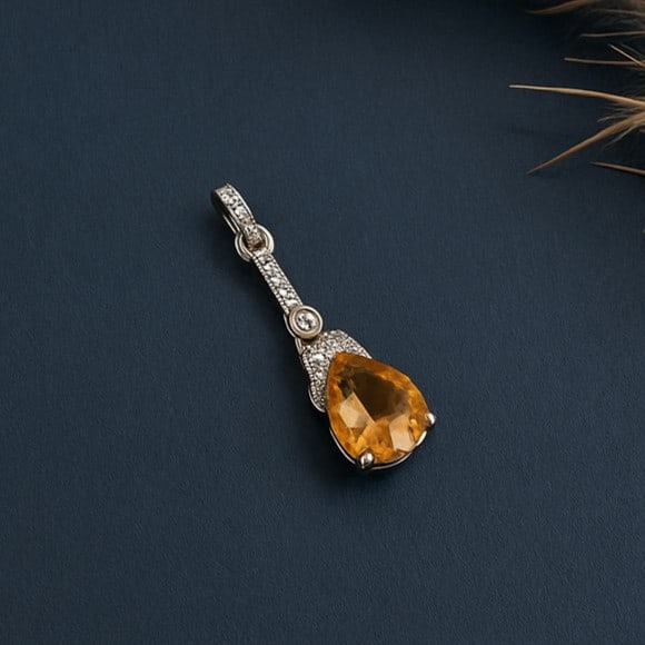Natural Citrine Gemstone 92.5 Sterling Silver Pendant: Natural Citrine Gemstone 92.5 Sterling Silver Pendant Jewelry Type : Pendant Gemstone : Citrine Gemstone Shape : Pear Gemstone Size : 8x6 MM Metal : Sterling Silver Metal Purity : 92.5