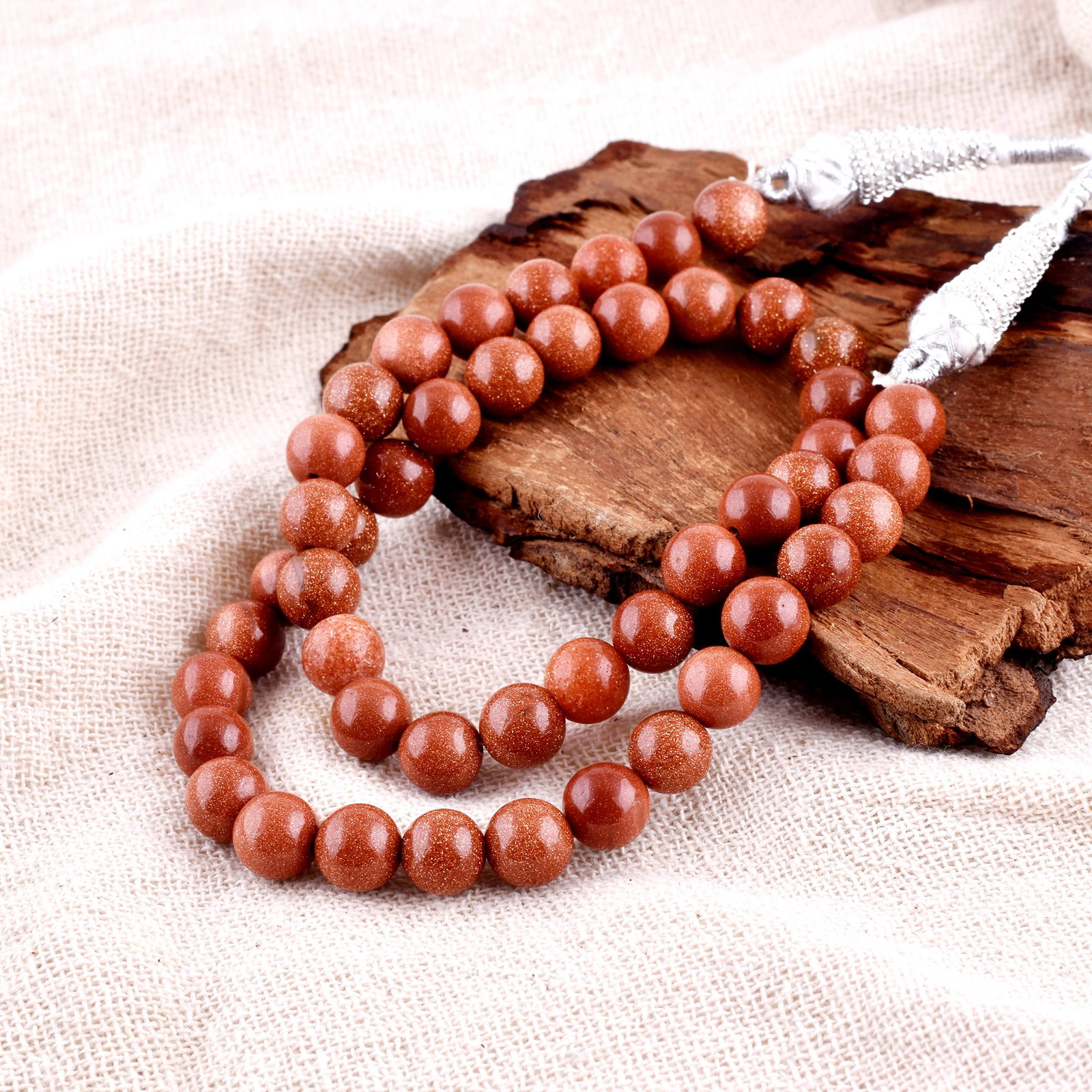 Natural Golden Sandstone Necklace 8 MM Round Smooth Beads Gemstone: NATURAL GOLDEN SANDSTONE GEMSTONE 8 MM ROUND SMOOTH BEADS ADJUSTABLE NECKLACE PRODUCT TYPE : NECKLACE MAIN STONE : GOLDEN SANDSTONE MAIN STONE SHAPE : ROUND MAIN STONE SIZE : 8 MM BEADS TYPE : SMOO