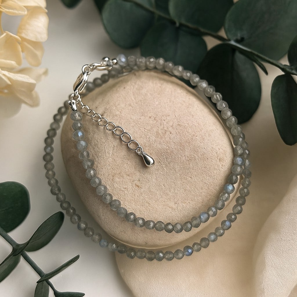 Natural Labradorite Gemstone 3 MM Round Micro Faceted Beads Necklace: Natural Labradorite Gemstone 3 MM Round Micro Faceted Beads Necklace Gemstone : Labradorite Shape : Round Beads Beads Size : 3 MM Beads Type : Micro Faceted Necklace Length : 17.5 Inches + 2.5 Inch
