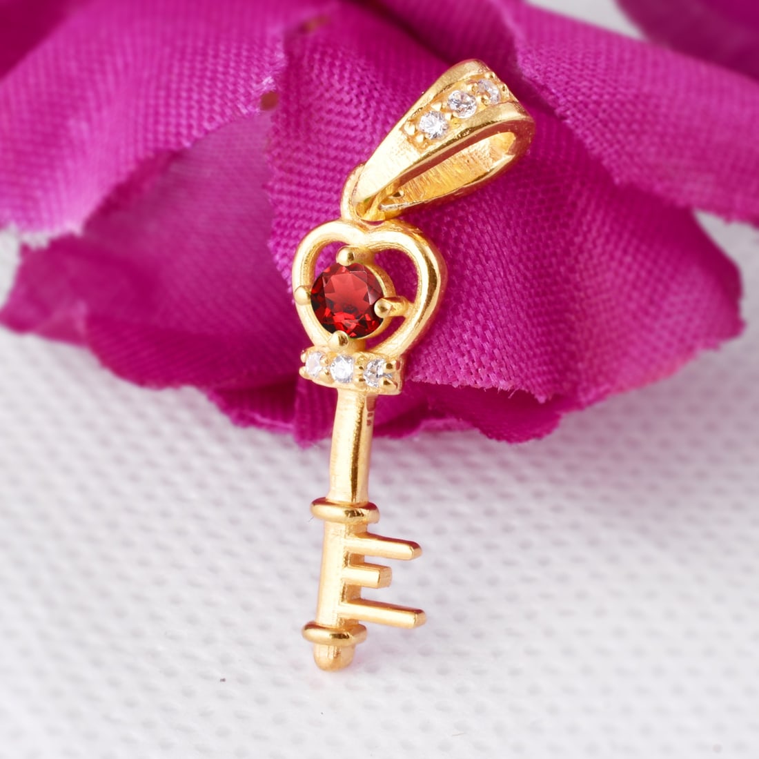 Natural Garnet & Diamond 14 KT Yellow Gold Pendant (1 of 4)