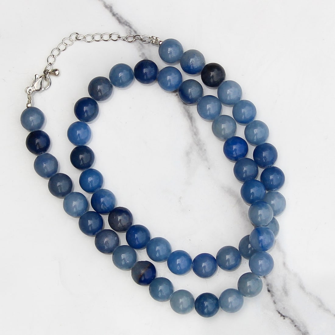 Natural Blue Aventurine 8 MM Round Smooth Beads Necklace: Natural Blue Aventurine 8 MM Round Smooth Beads Necklace Gemstone : Blue Aventurine Shape : Round Beads Beads Size : 8 MM Beads Type : Smooth Necklace Length : 17.5 Inches + 2.5 Inches Adjustable C