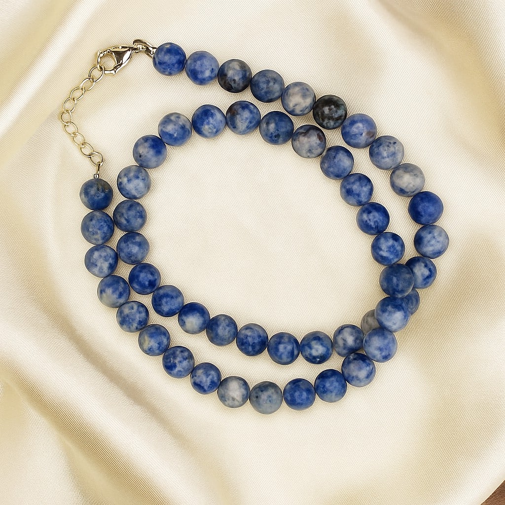 Natural White Spot Sodalite 8 MM Round Smooth Beads Necklace: Natural White Spot Sodalite 8 MM Round Smooth Beads Necklace Gemstone : White Spot Sodalite Shape : Round Beads Beads Size : 8 MM Beads Type : Smooth Necklace Length : 17.5 Inches + 2.5 Inches Adju