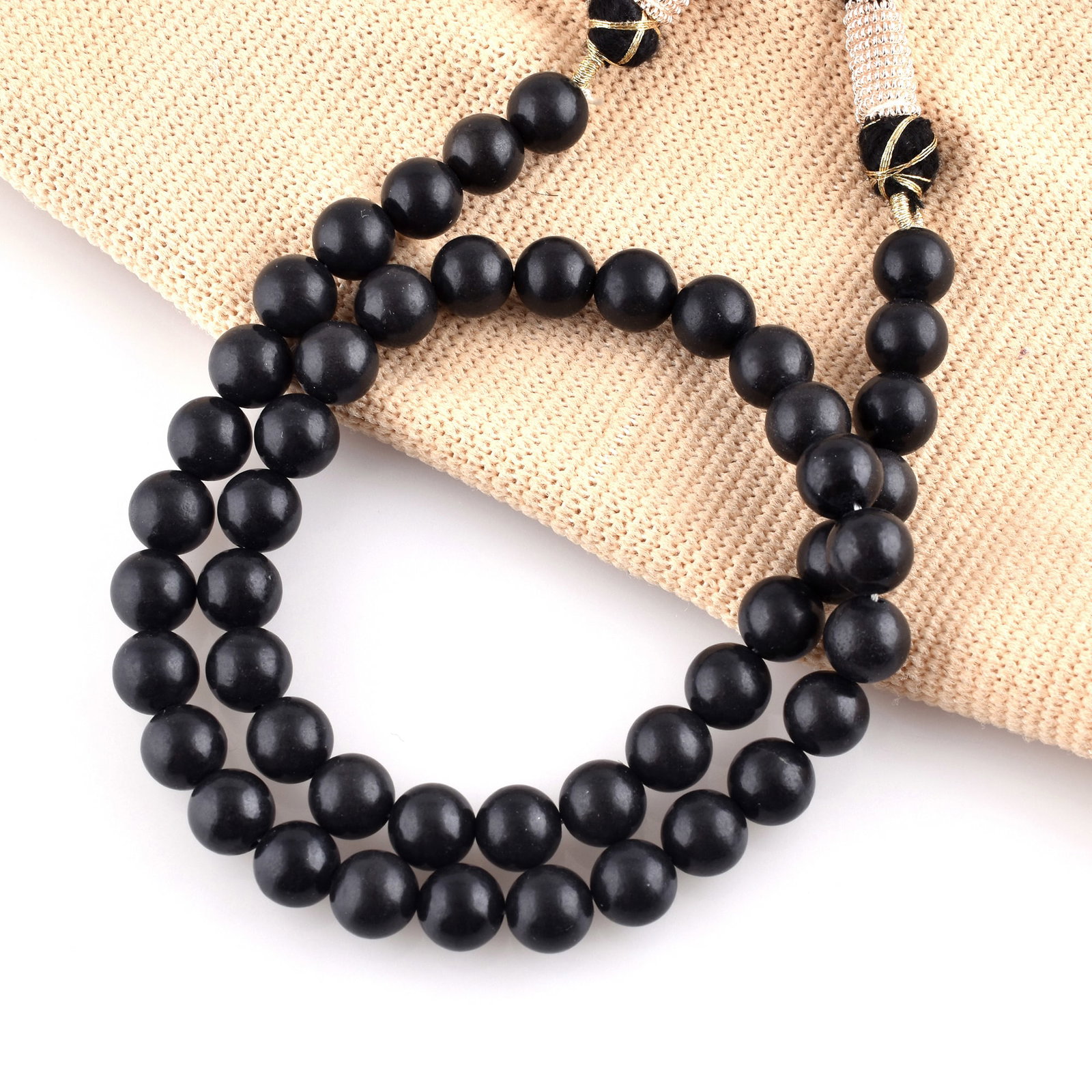 Natural Shungite Necklace 8 MM Round Smooth Beads Gemstone: NATURAL SHUNGITE GEMSTONE 8 MM ROUND SMOOTH BEADS ADJUSTABLE NECKLACE PRODUCT TYPE : NECKLACE MAIN STONE : SHUNGITE MAIN STONE SHAPE : ROUND MAIN STONE SIZE : 8 MM BEADS TYPE : SMOOTH BEADS