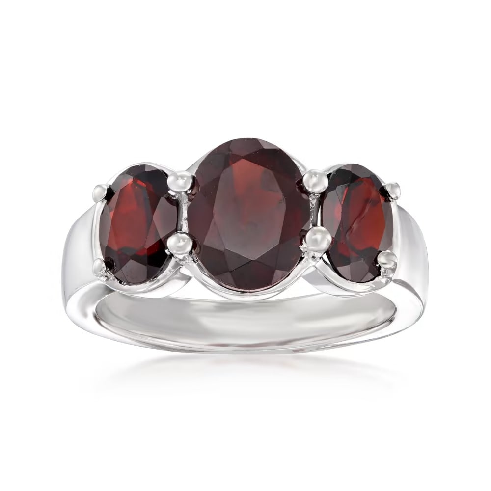 Natural Garnet Gemstone 925 Sterling Silver Ring: Natural Garnet Gemstone 925 Sterling Silver Ring Jewelry Type : Ring Main Stone : Garnet Main Stone Shape and Size : Oval 9x7 MM (1 Piece) , Oval 7x5 MM (2 Pieces) Main Stone Color : Red Metal : St