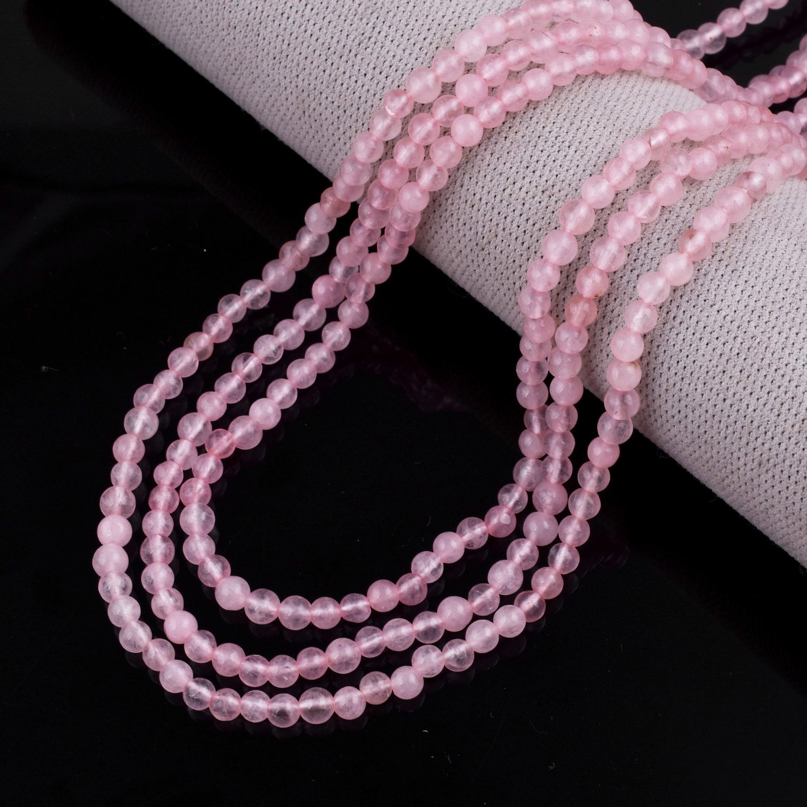 Natural Rose Quartz Necklace 4 MM Round Smooth 3 String Beads Gemstone (1 of 5)
