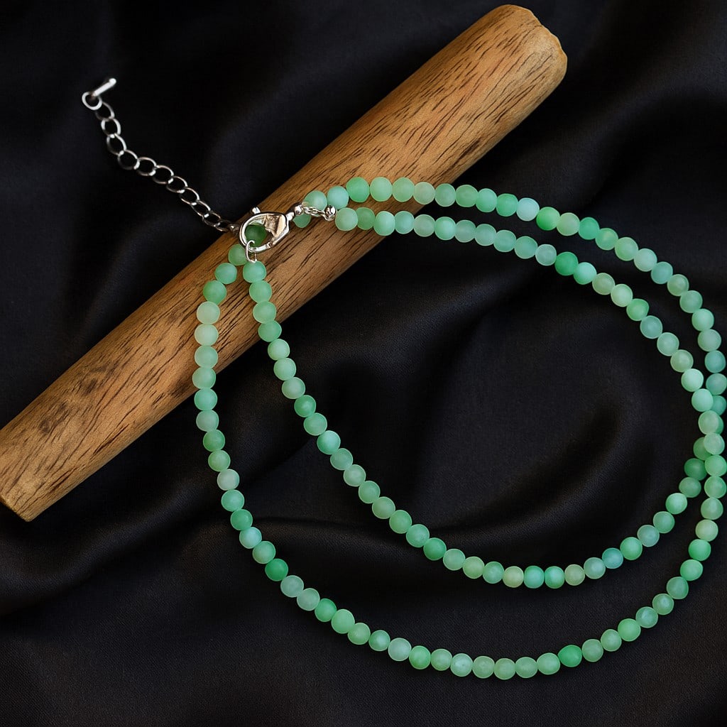 Natural Chrysoprase Gemstone 8 MM Round Smooth Beads Necklace: Natural Chrysoprase Gemstone 8 MM Round Smooth Beads Necklace Gemstone : Chrysoprase Shape : Round Beads Beads Size : 3 MM Beads Type : Micro Faceted Necklace Length : 17.5 Inches + 2.5 Inches Adju