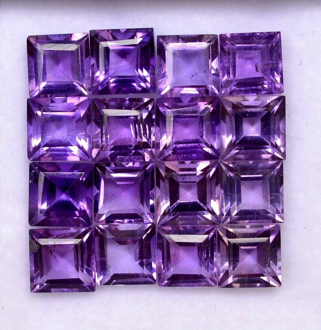 Amethyst 3x3 MM Square Faceted Cut 100 Pieces: Natural Amethyst 3x3 MM Square Faceted Cut 100 Pieces Gemstone : Amethyst Shape : Square Size : 3x3 MM Color : Purple Type : Faceted Cut Quantity : 100 Pieces Weight :