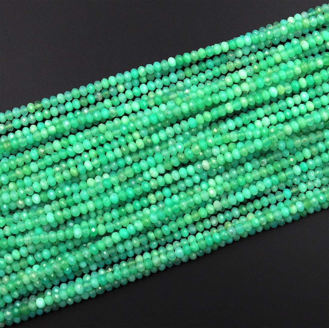 Natural Chrysoprase Gemstone 3 mm Round Micro Faceted Beads 10 Strand: Natural Chrysoprase Gemstone 3 mm Round Micro Faceted Beads 10 Strand Product Type : Loose Beads Strand Gemstone : Chrysoprase Beads Shape : Round Micro Faceted Beads Size : 3 mm Quantity : </
