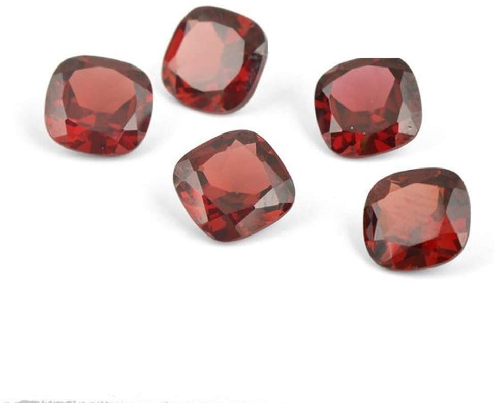 Red Garnet 6x6 MM Cushion Faceted Cut 25 Pieces: Natural Red Garnet 6x6 MM Cushion Faceted Cut 25 Pieces Gemstone : Red Garnet Shape : Cushion Size : 6x6 MM Color : Red Type : Faceted Cut Quantity : 25 Pieces Weight :