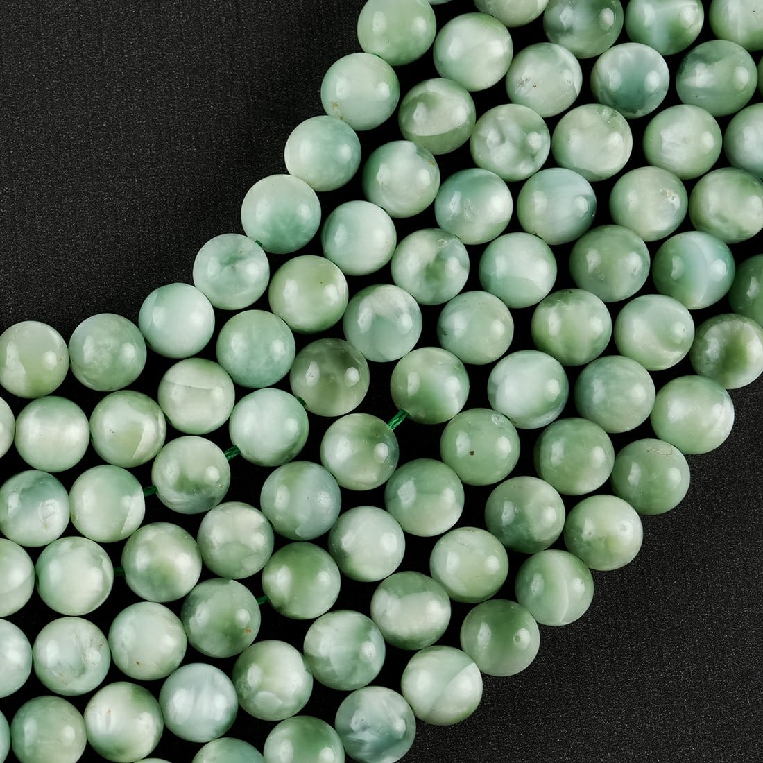Natural Angelite Gemstone 8 MM Round Smooth Beads 5 Strand: Natural Angelite Gemstone 8 MM Round Smooth Beads 5 Strand Product Type : Loose Beads Strand Gemstone : Angelite Beads Shape : Smooth Beads Size : 8 MM Quantity : 5 Lines Strand Each