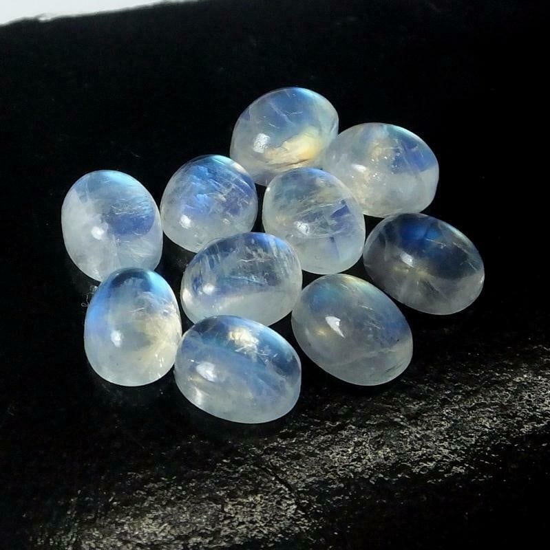 Rainbow Moonstone 8x6 MM Oval Cabochon 25 Pieces: Natural Rainbow Moonstone 8x6 MM Oval Cabochon 25 Pieces Gemstone : Rainbow Moonstone Shape : Oval Size : 8x6 MM Color : Multicolor Type : Cabochon Quantity : 25 Pieces Wei
