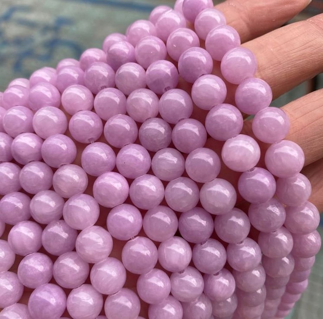 Natural Kunzite Gemstone 8 mm Round Smooth Plain Beads 5 Strand: Natural Kunzite Gemstone 8 mm Micro Round Smooth Plain Beads Rondelle 5 Strand 15.5 Inches Each Product Type : Loose Beads Strand Gemstone : Kunzite Beads Shape : Round Smooth Plain Beads Size : 8 m