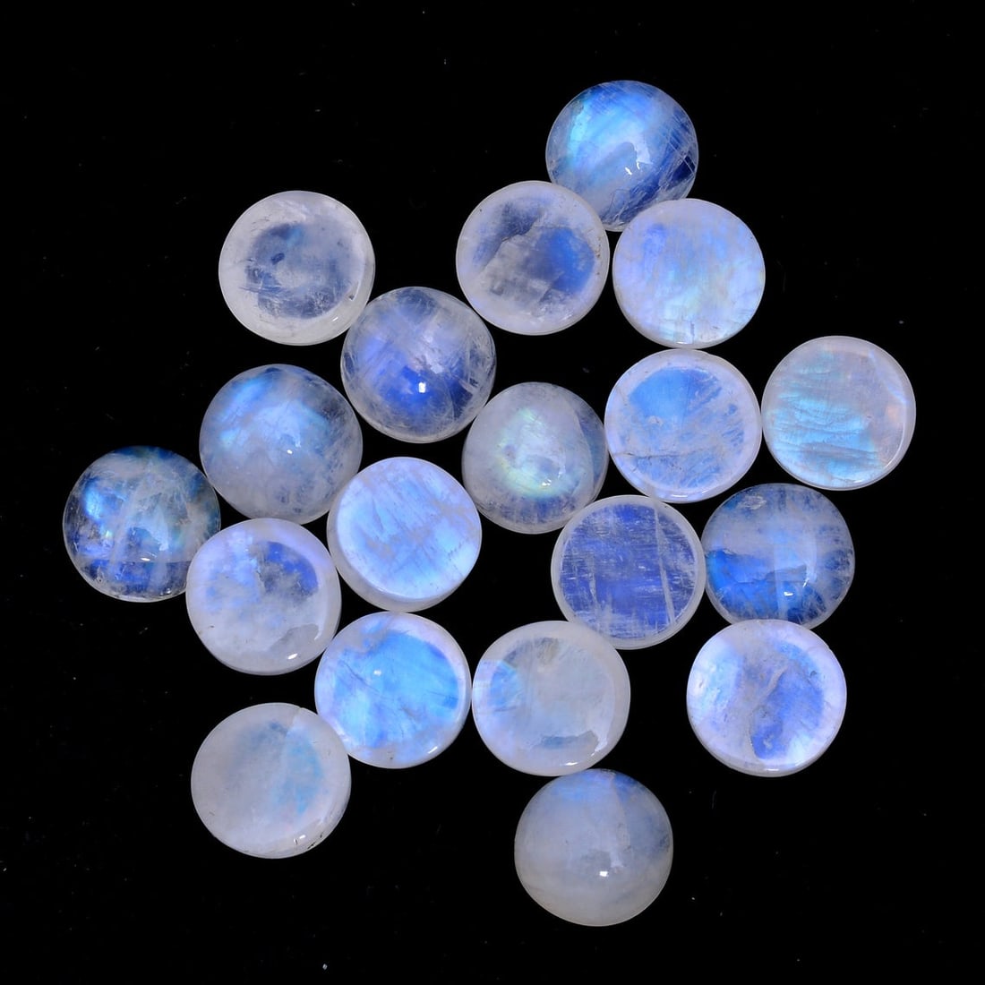 Rainbow Moonstone 8 MM Round Cabochon 25 Pieces: Natural Rainbow Moonstone 8 MM Round Cabochon 25 Pieces Gemstone : Rainbow Moonstone Shape : Round Size : 8 MM Color : Multicolor Type : Cabochon Quantity : 25 Pieces Weigh