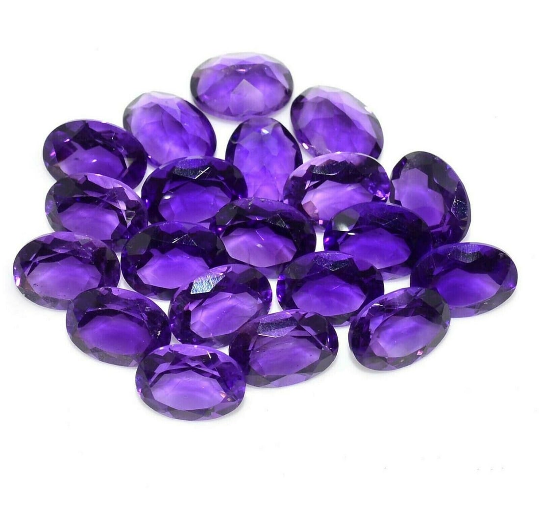 Amethyst 11x9 MM Oval Faceted Cut 10 Pieces: Natural Amethyst 11x9 MM Oval Faceted Cut 10 Pieces Gemstone : Amethyst Shape : Oval Size : 11x9 MM Color : Purple Type : Faceted Cut Quantity : 10 Pieces Weight : 30.6