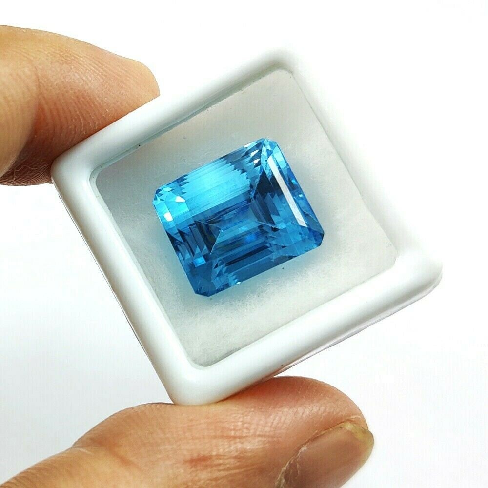 Natural Blue Topaz Emerald Faceted Cut 22.65 Carats Gemstone (1 of 4)