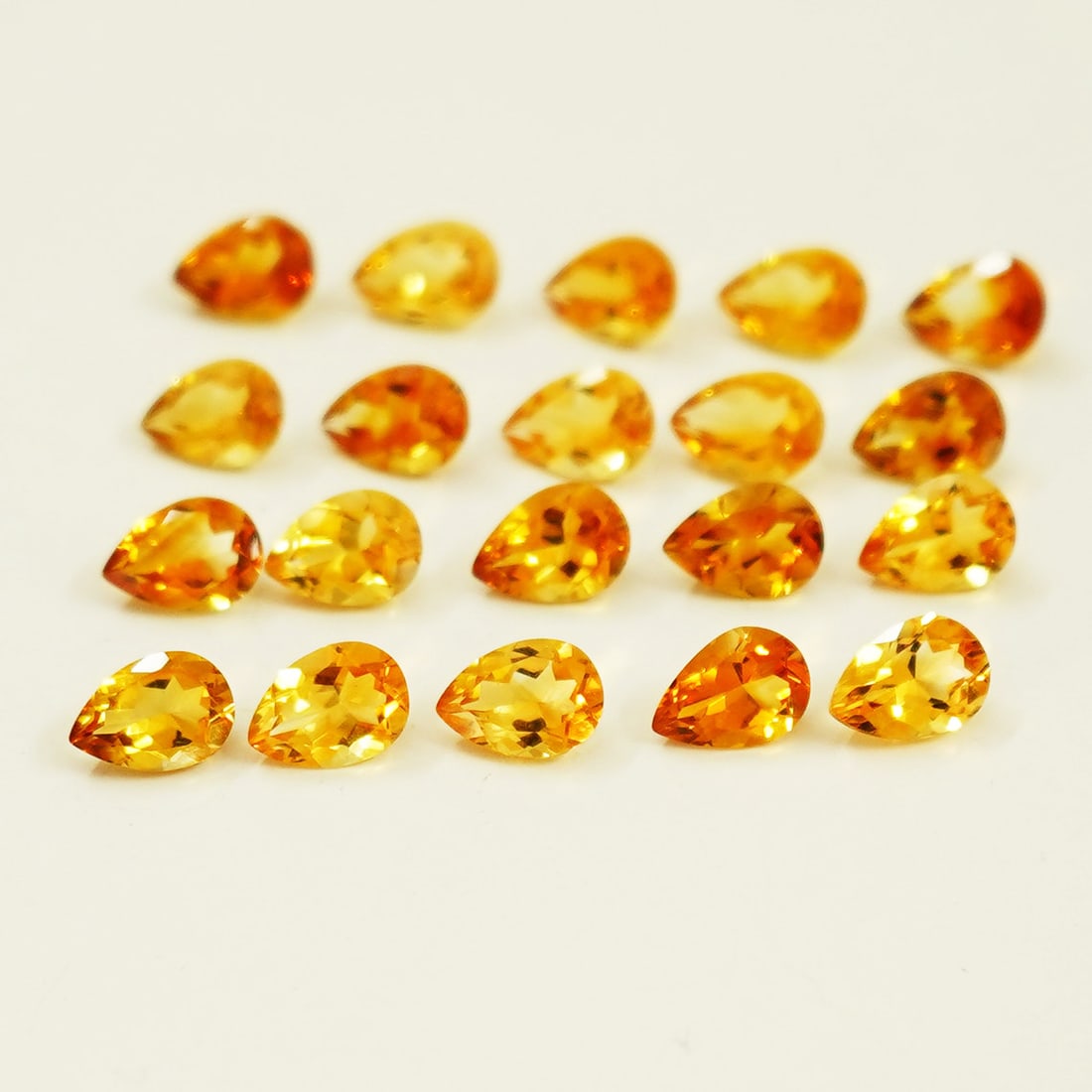 Citrine 5x3 MM Pear Faceted Cut 50 Pieces: Natural Citrine 5x3 MM Pear Faceted Cut 50 Pieces Gemstone : Citrine Shape : Pear Size : 5x3 MM Color : Yellow Type : Faceted Cut Quantity : 50 Pieces Weight : 11 Carat