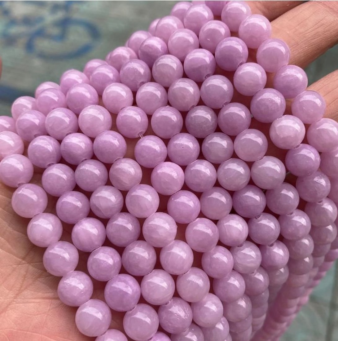 Natural Kunzite Gemstone 6 mm Round Smooth Plain Beads 5 Strand: Natural Kunzite Gemstone 6 mm Micro Round Smooth Plain Beads Rondelle 5 Strand 15.5 Inches Each Product Type : Loose Beads Strand Gemstone : Kunzite Beads Shape : Round Smooth Plain Beads Size : 6 m